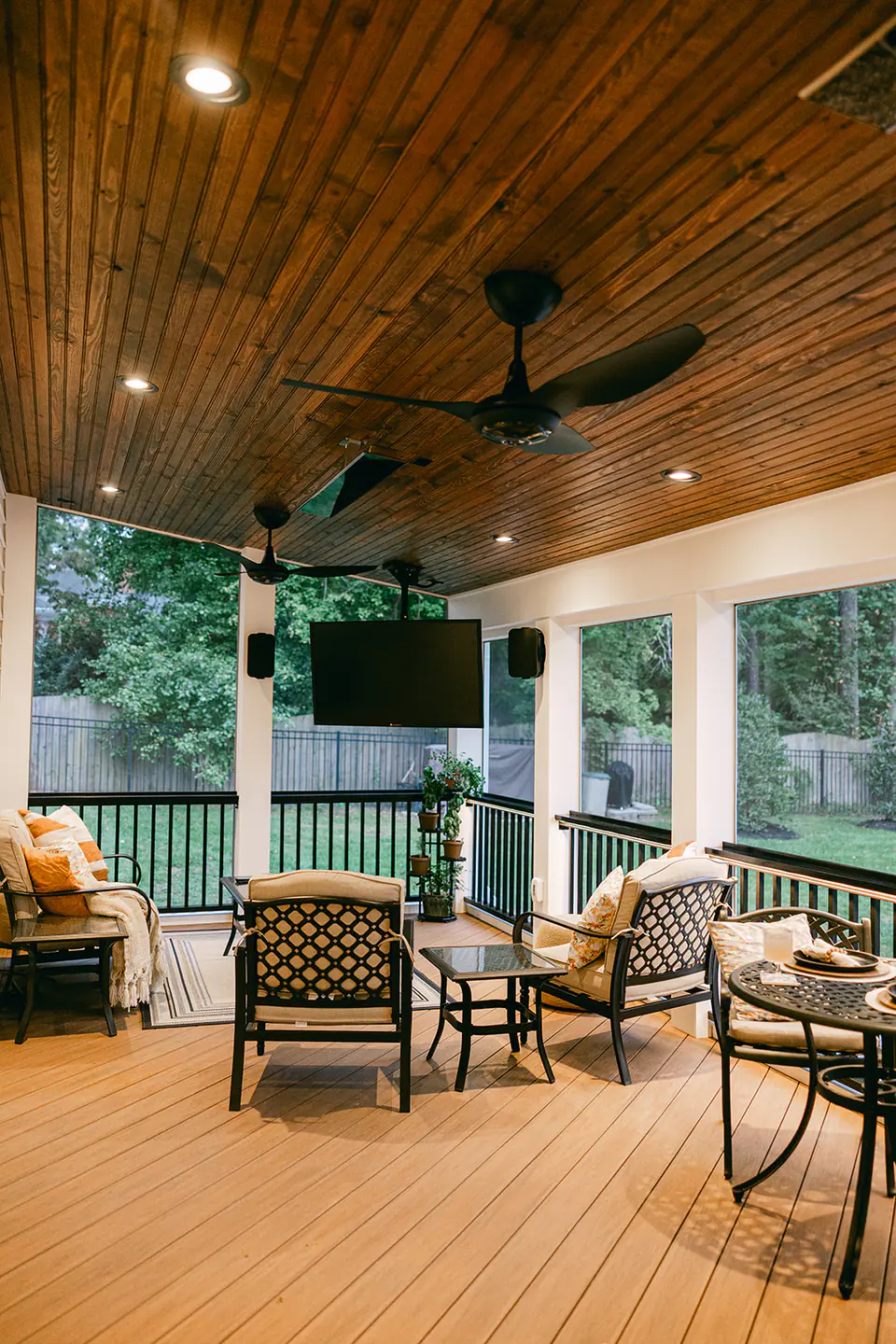decks with tv