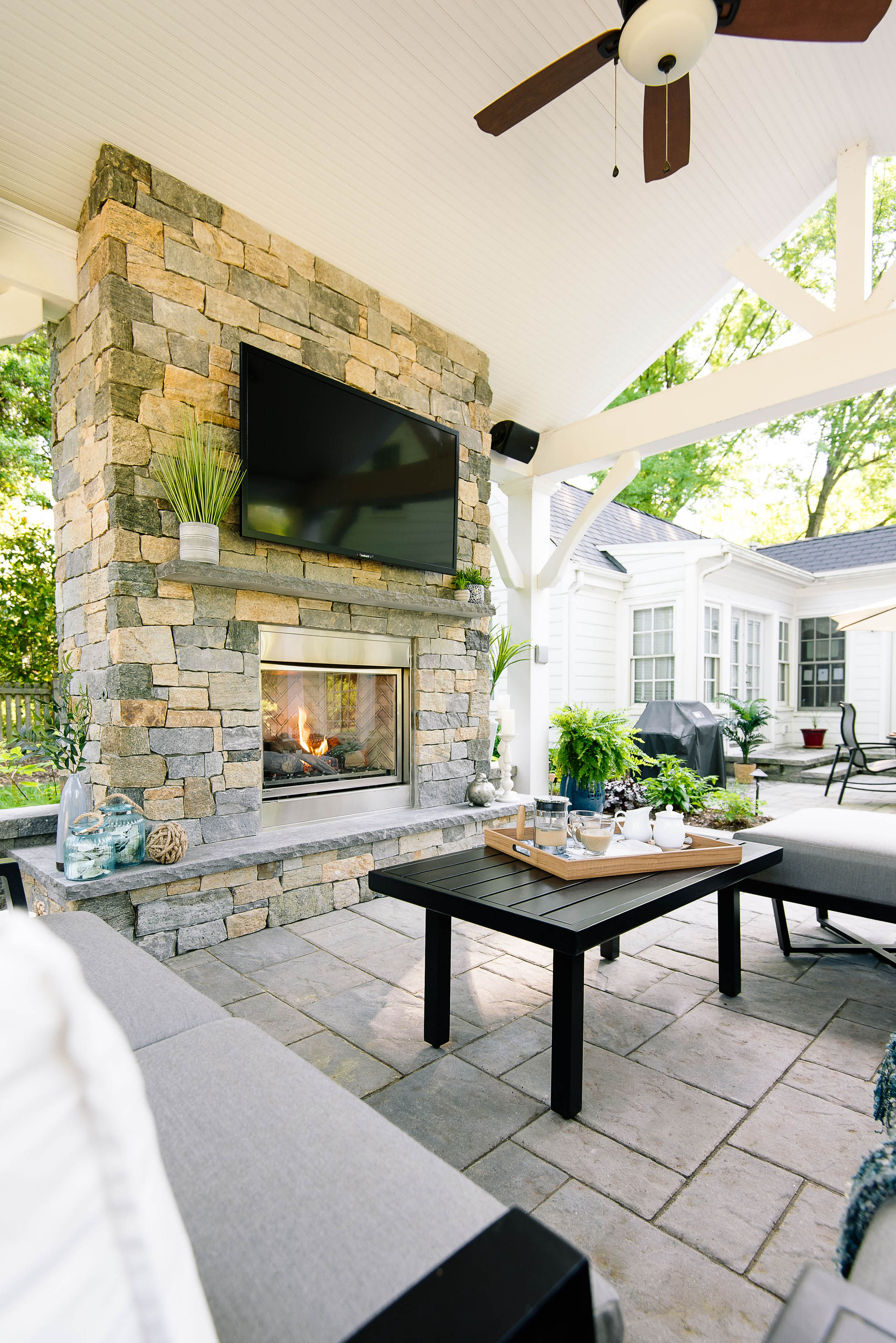 Outdoor Televisions