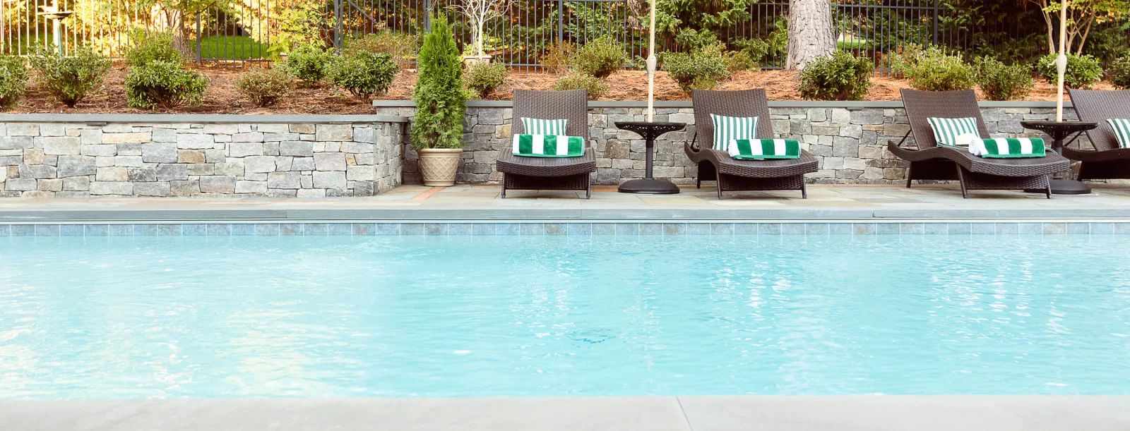 Pool with hot tub and bluestone patio