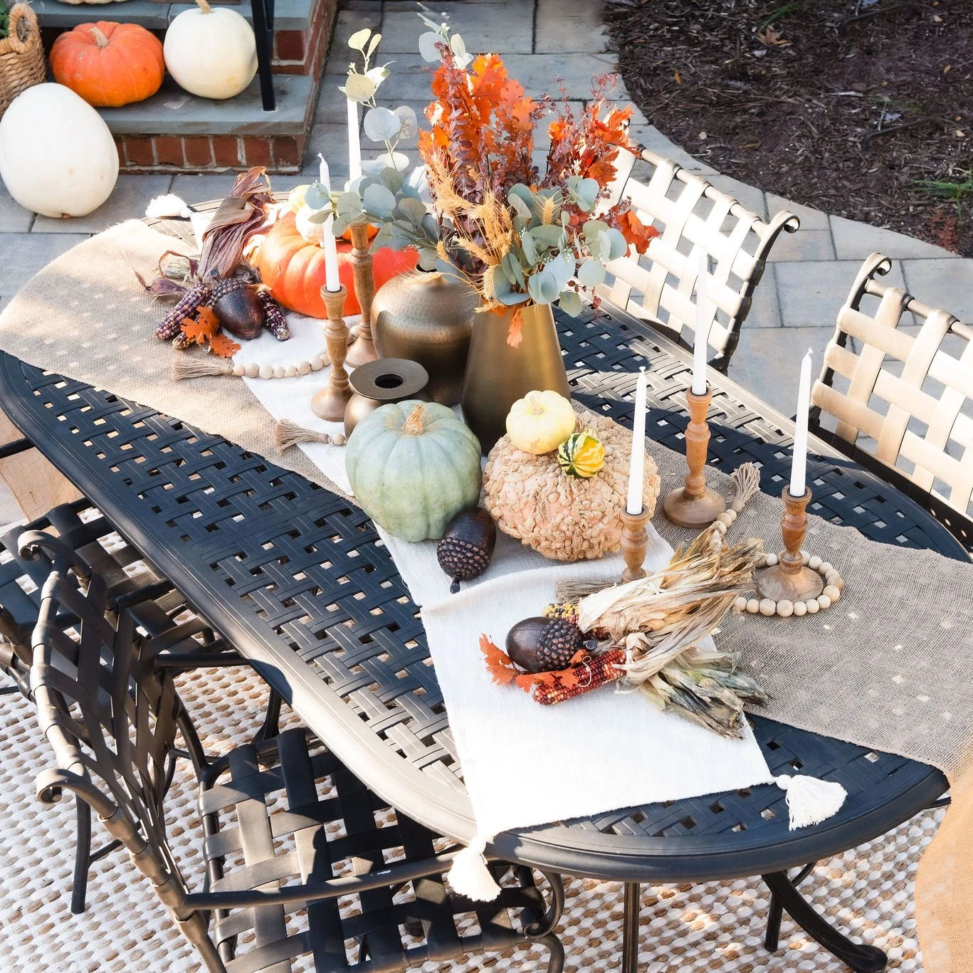 	Entertaining-ready backyard fall themed
