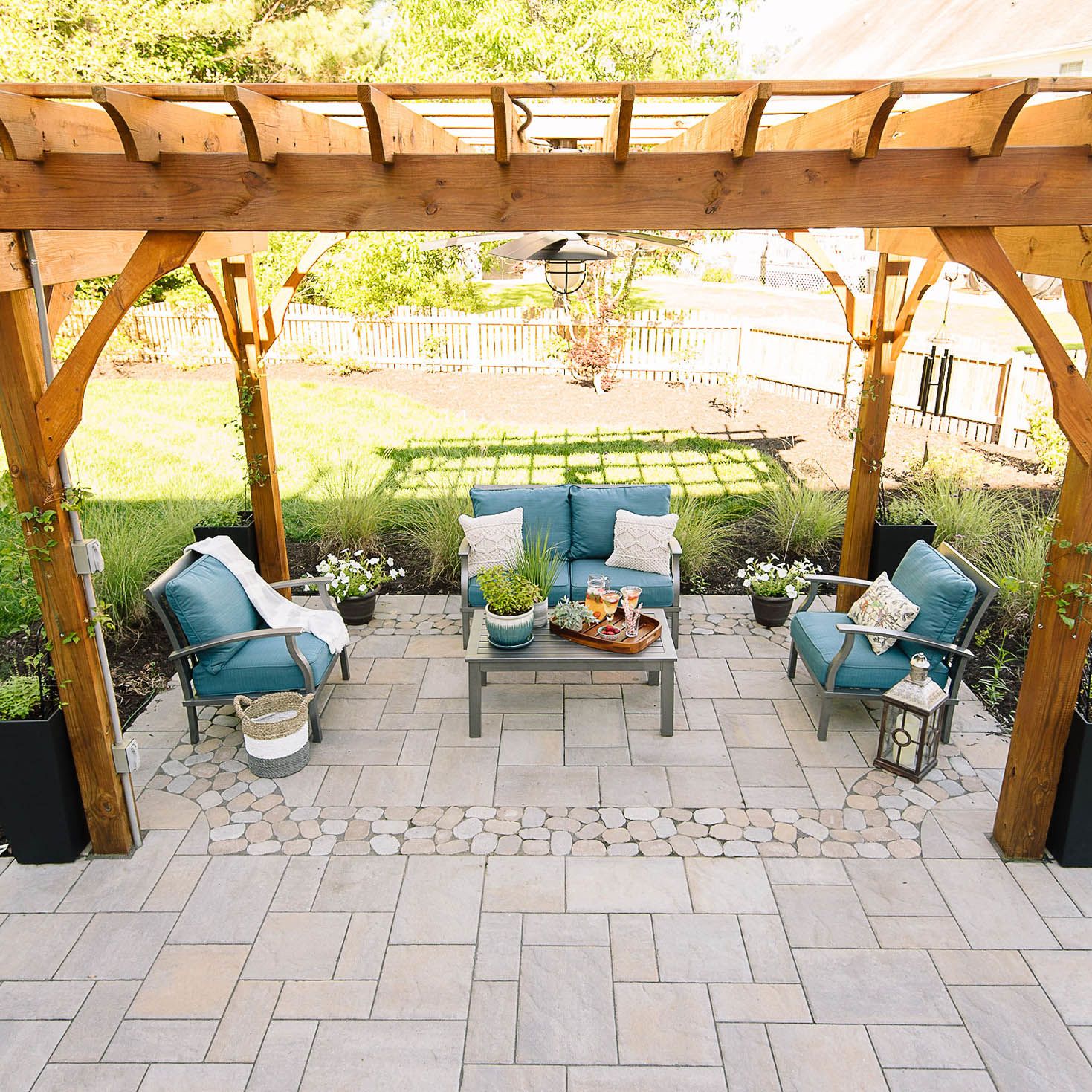 Pergola installed in Richmond VA backyard
