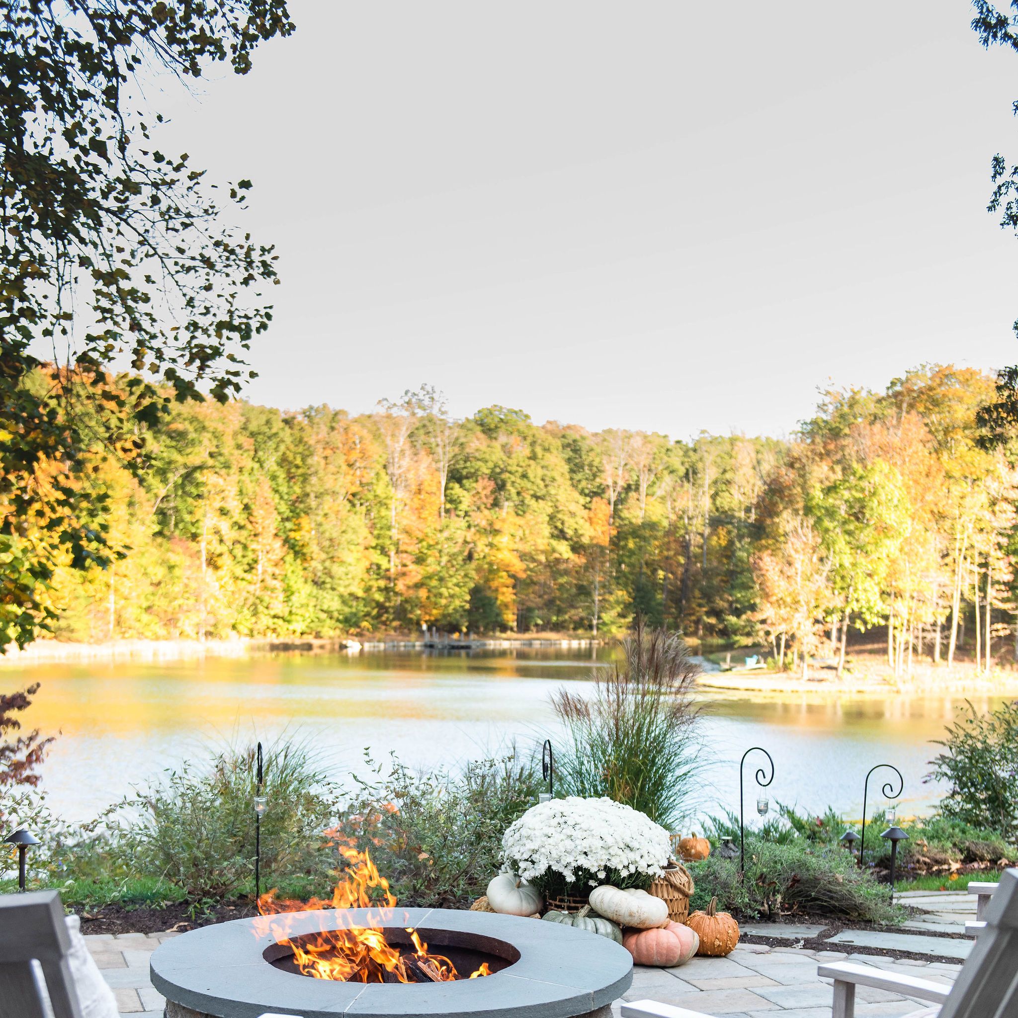 	Lakefront paver patio with built-in fire pit